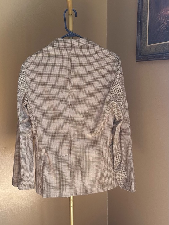 Club Monaco Men's Beige and Black Check Blazer - Picture 3 of 5